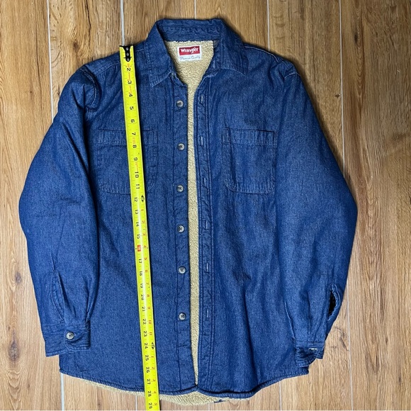 Wrangler Vintage 90s Trucker Denim Shacket with Sherpa Lining SMALL Button Up - Picture 6 of 7